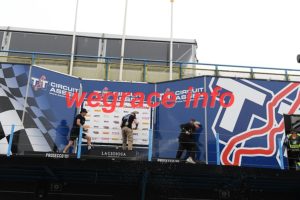 23AL4-2439-044