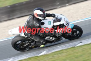 23 AV2-0211-081