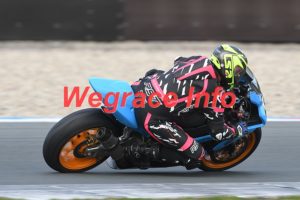 23 AV2-0665-247