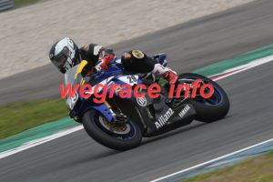 24 AJ1-1212-086