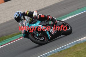 24 AJ1-1219-093