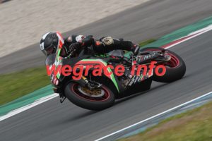24 AJ1-1221-094