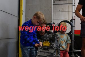 25AG1-4468-064