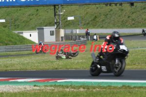 25OL2-0504-009
