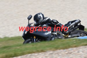 25AJ4-0826-073