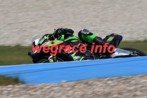 25AJ4-1072-061