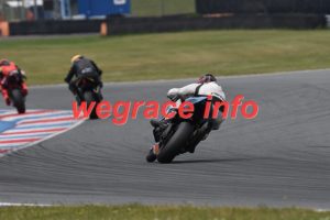 25AJ4-1418-068