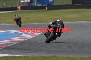 25AJ4-1422-072