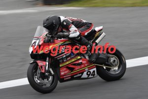 25AJ4-2010-221