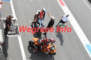 25AJ6-4756-088
