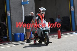 25AJ6-9135-081