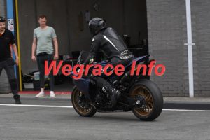 25AJ6-9267-210
