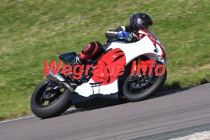 25MRC-0689-033