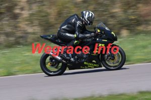 25MRC-3953-694
