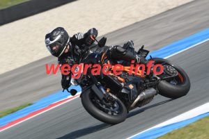 25AT1-0935-018