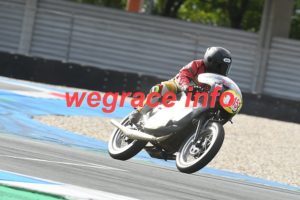 25AX2-1227-033