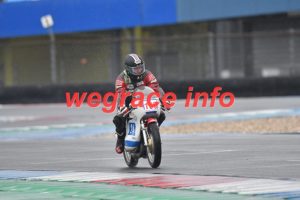 25AX2-2102-097