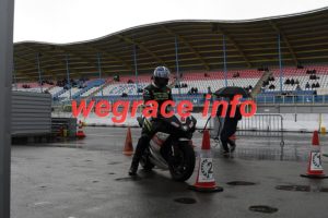 25AX2-7682-524