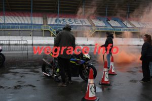25AX2-8190-566