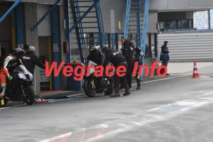 25AX3-1276-073
