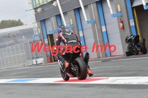 25AX3-5101-404