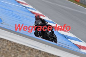 26AG7-1401-033