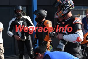 26AJ3-8934-472