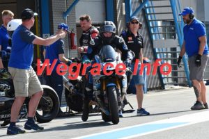 26AM4-8916-688
