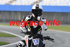 26AX1-6519-563