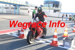 26AX6-8952-869