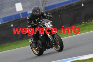 26AX3-8586-682